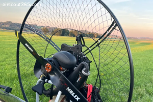 Paramotor Vitorazzi Moster 185 mit Anhänger/Radträger